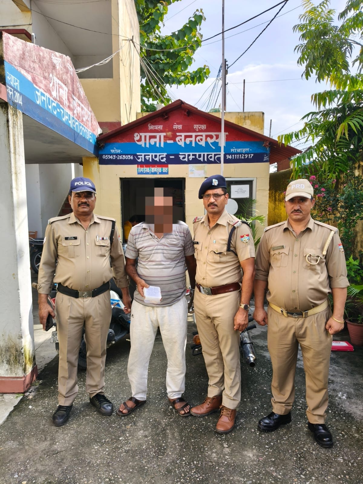  बनबसा: पुलिस ने 24.77 ग्राम अवैध स्मैक के साथ नशा तस्कर को किया गिरफ्तार