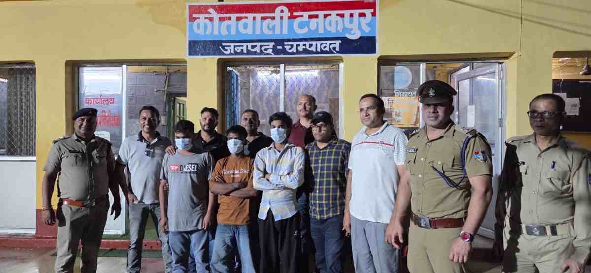  चंपावत:टनकपुर में एसटीएफ व टनकपुर पुलिस ने  पकड़ी 25 लाख की एमडीएमए ड्रग्स तीन गिरफ्तार