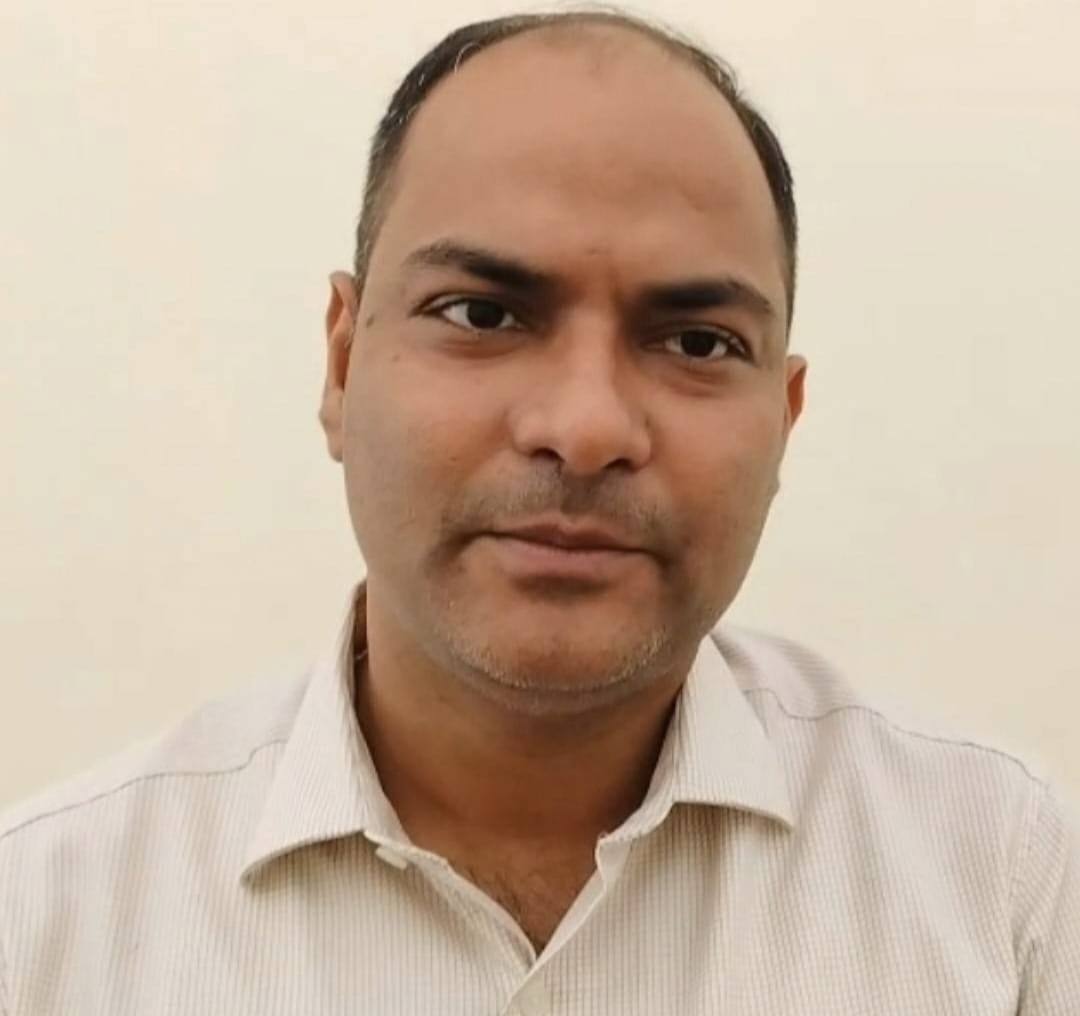 चंपावत:एनएच के गड्ढों का डीएम ने लिया  संज्ञान, देर रात तक चला मरम्मत कार्य