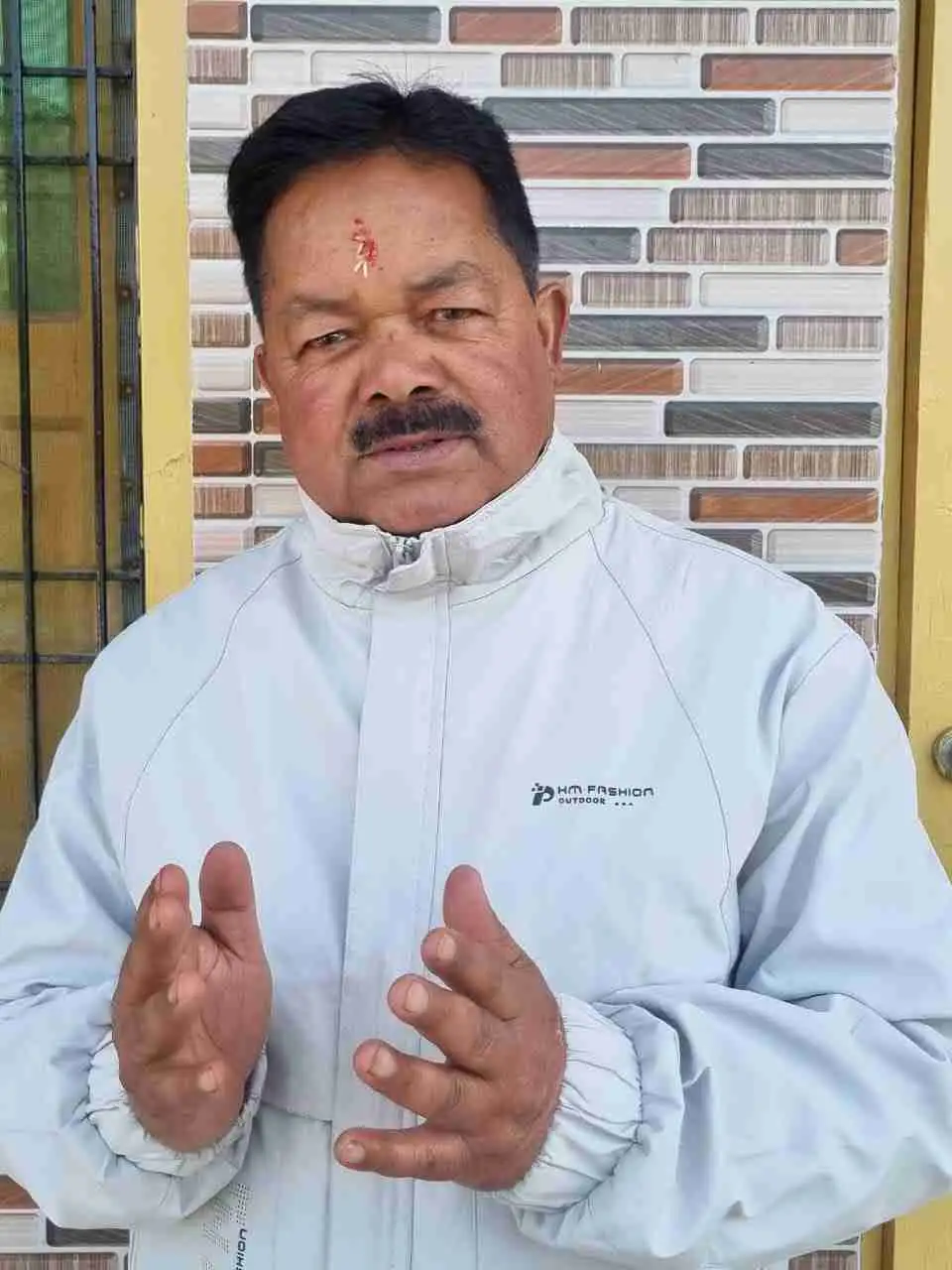 लोहाघाट:2010 से पूर्व नियुक्त शिक्षकों को टीईटी परीक्षा उत्तीर्ण करने के लिए मजबूर करना अनैतिक :रमेश देव