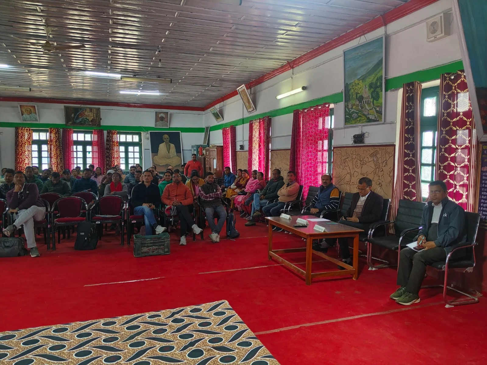 लोहाघाट:बोर्ड परीक्षा मूल्यांकन कार्य शुरू मूल्यांकन पूर्व शिक्षकों का प्रशिक्षण 
