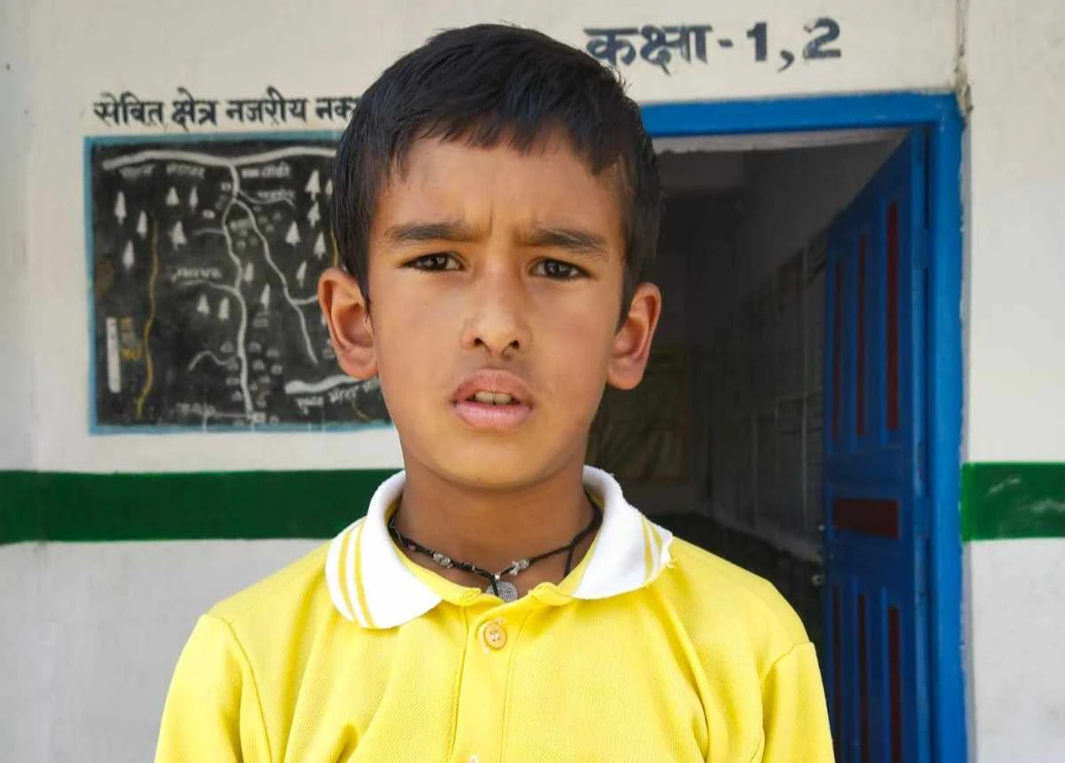 लोहाघाट:रा0प्रा0 विद्यालय पुंडिल के छात्र मयंक सिंह का जवाहर नवोदय विद्यालय में चयन क्षेत्र में हर्ष का माहौल