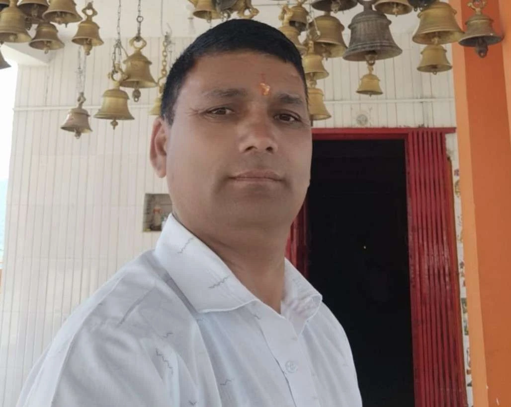 लोहाघाट:पार्टी विरोधी गतिविधियों के चलते विधायक प्रतिनिधि होशियार सिंह बोहरा कांग्रेस से  निष्कासित 