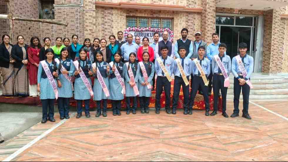 लोहाघाट:गुरुकुलम एकेडमी में छात्र परिषद का  गठन, नव-निर्वाचित पदाधिकारियों ने ली नेतृत्व एवं सेवा की शपथ