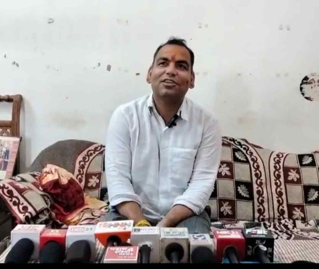 चंपावत की राजनीति में फिर सक्रिय हुए दीप पाठक, जनता के मुद्दों पर सरकार को घेरा।